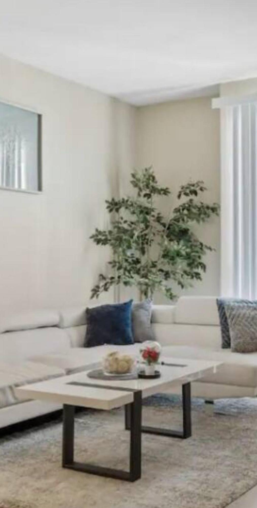 The Reve Marina 2 Bedrooms With Swimming Pool Free Parking Hotel Los Angeles
